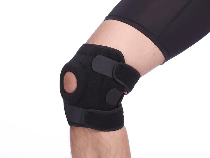 knee brace 01 knee brace