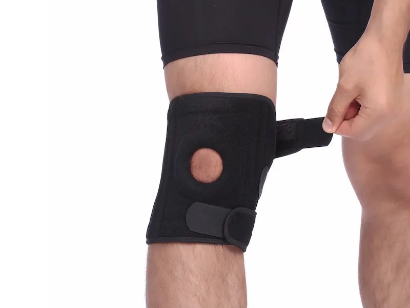 knee brace 04