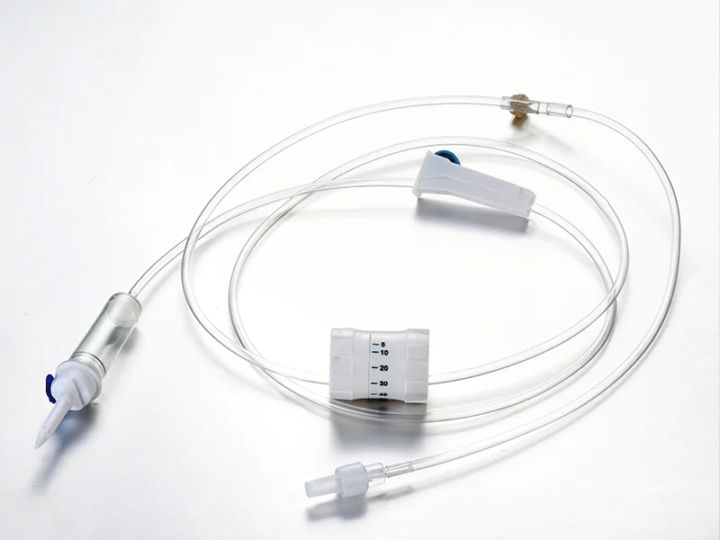 Equipos de Infusión con Regulador de Flujo